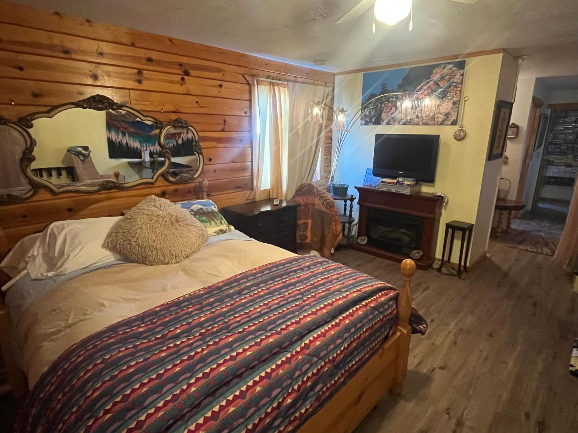 Coddiwomple Cottage, Bryce Canyon 哈奇 外观 照片